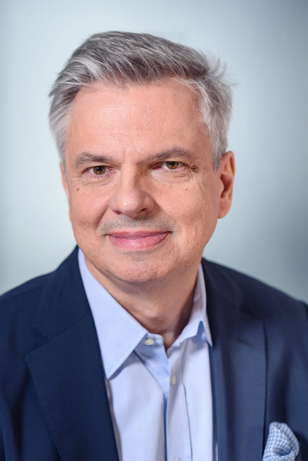 Profesjonalny portret z indywidualnej sesji biznesowej w Warszawie